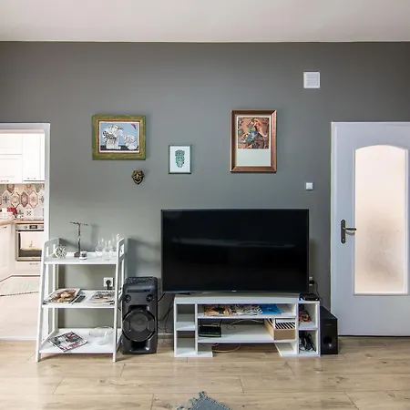 Apartamento Location In Center And Paid Parking Varna