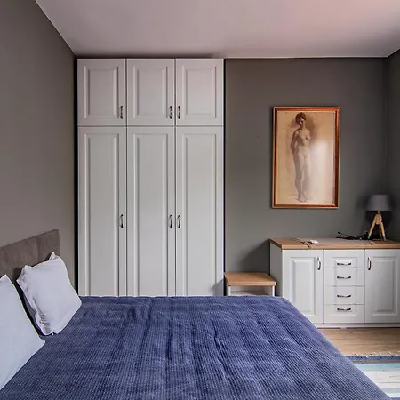 Location In Center And Paid Parking Varna